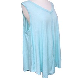 Calvin Klein Sleeveless Swing performance tank top